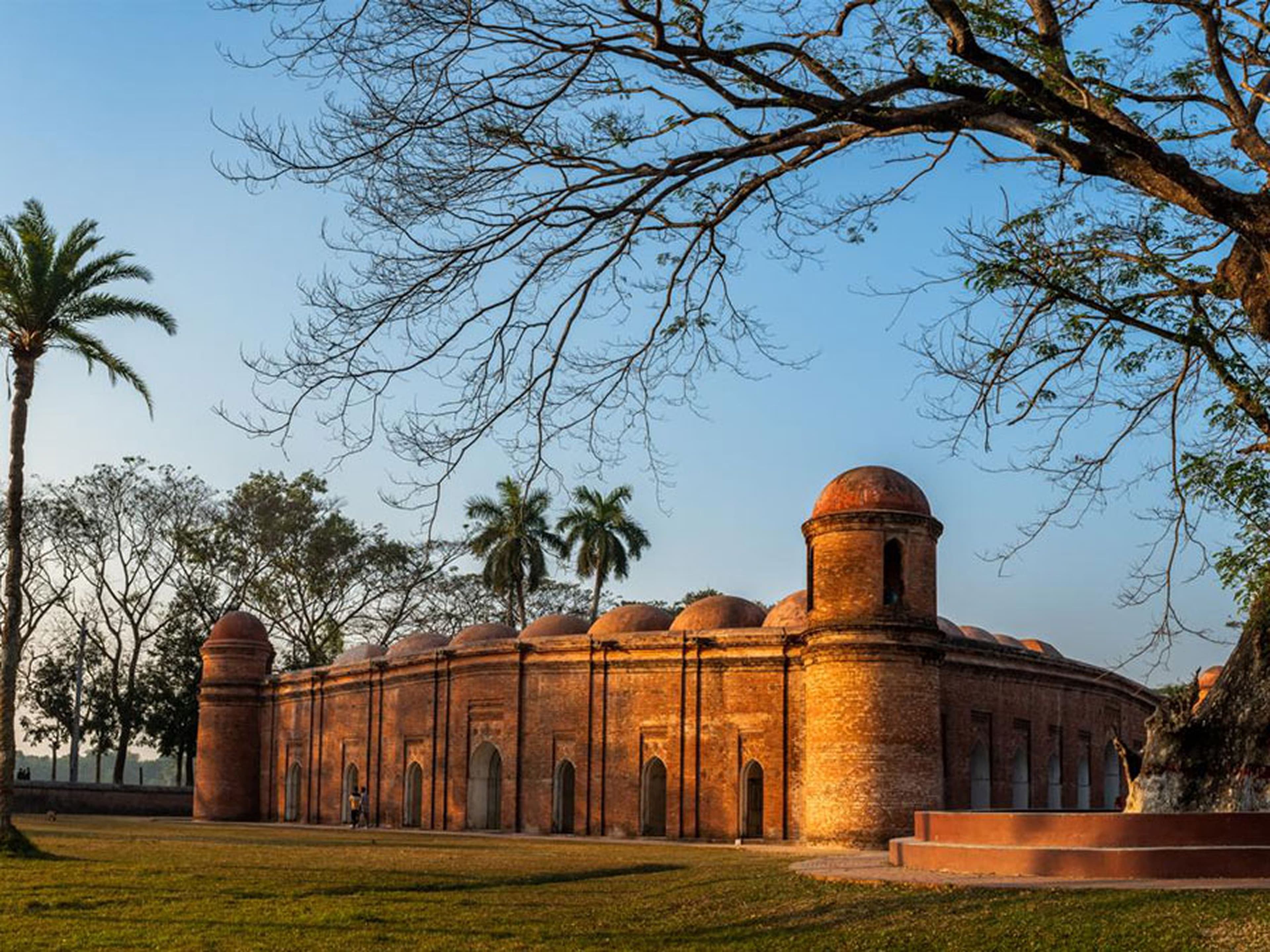 60 Tomb Mosque - World Heritage l ষাট গম্বুজ